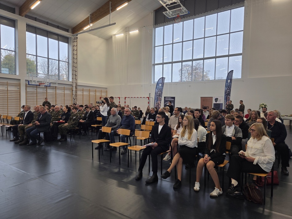 Projekt edukacyjny „Sztandar – znak szczególnego znaczenia”