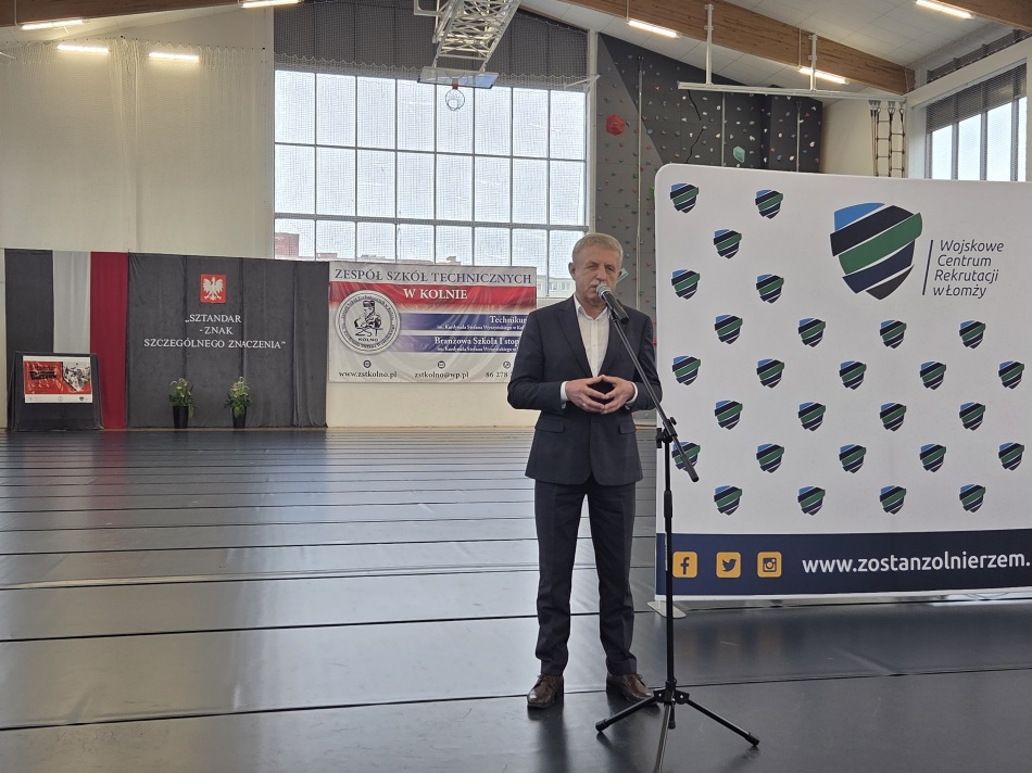 Projekt edukacyjny „Sztandar – znak szczególnego znaczenia”